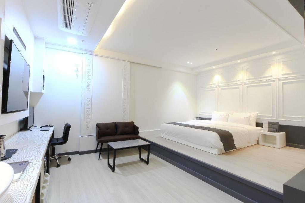 City Hotel G&G Busan Exteriör bild