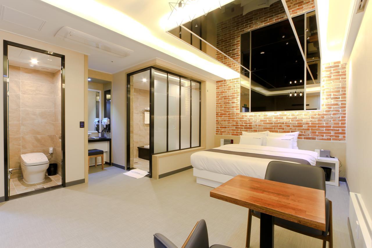 City Hotel G&G Busan Exteriör bild